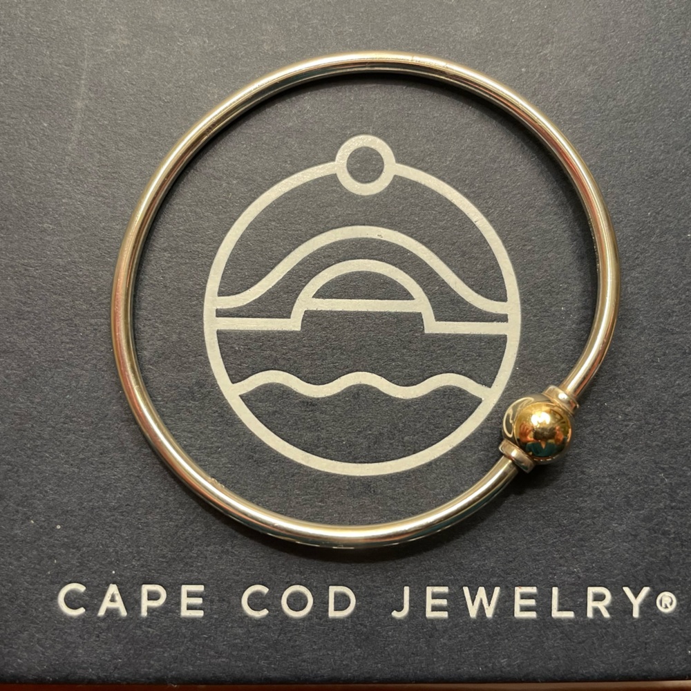 Cape Cod Bracelet. In like new condition. Comes with original box.